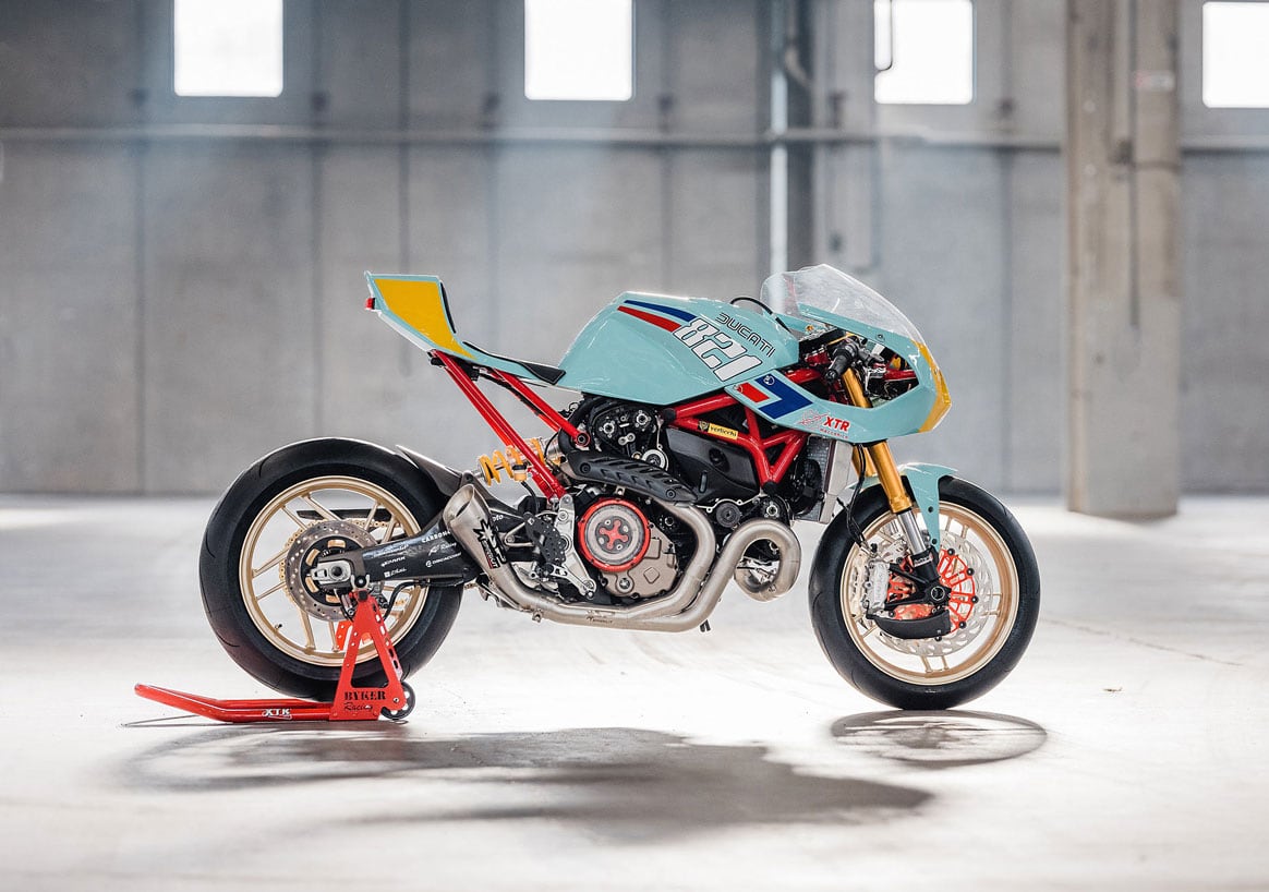 Custom Ducati Monster 821 Racer: The Pantah